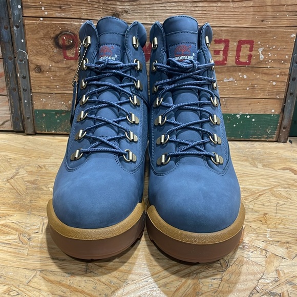 Brand new Waterproof Timberland 6” field boot in dark blue nubuck. - Picture 2 of 7